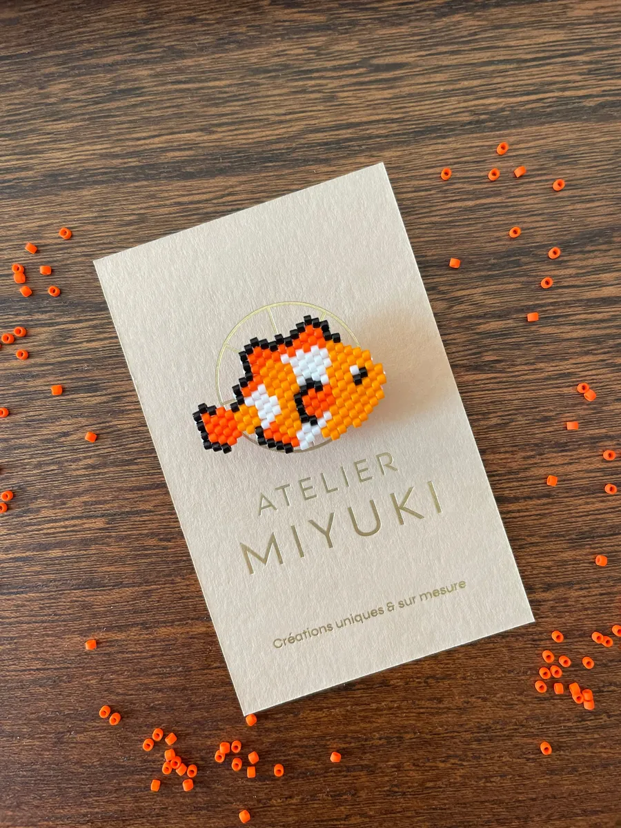 Broche poisson clown en perles — Atelier Miyuki