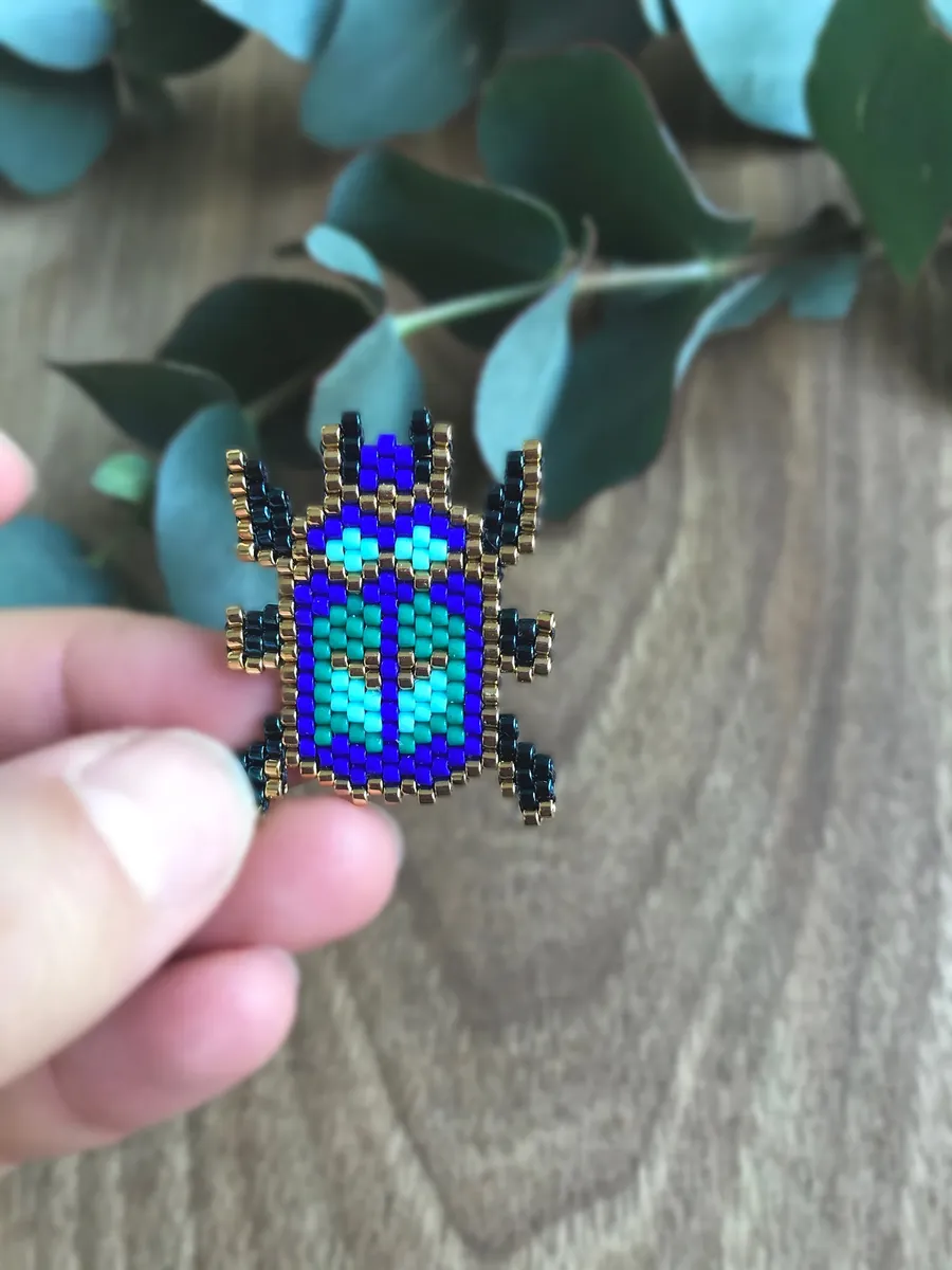 Broche insecte Scarabée Bleu — Atelier Miyuki